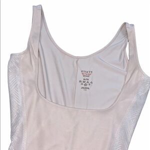SPANX Assets Red the Label nude XLarge body shaper